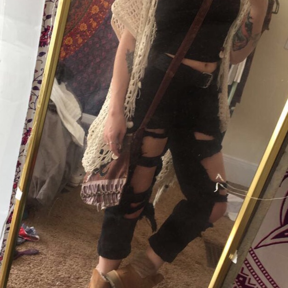 *SOLD* Forever 21 Dramatic Cutout Boyfriend Jeans